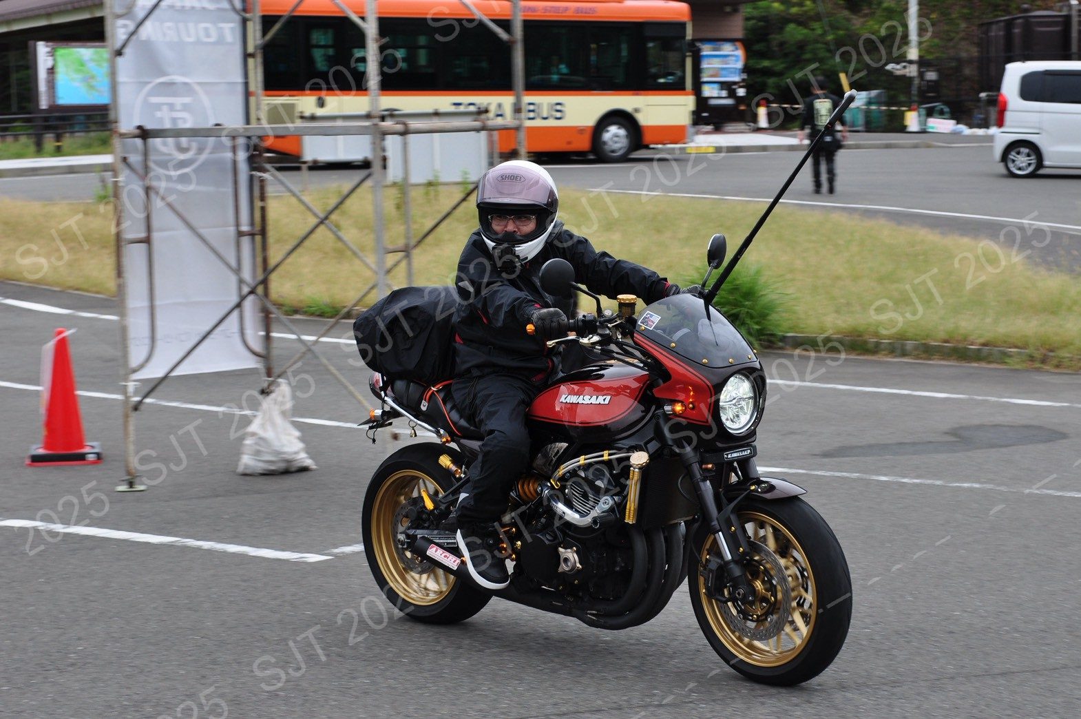 ライダーたちの走行