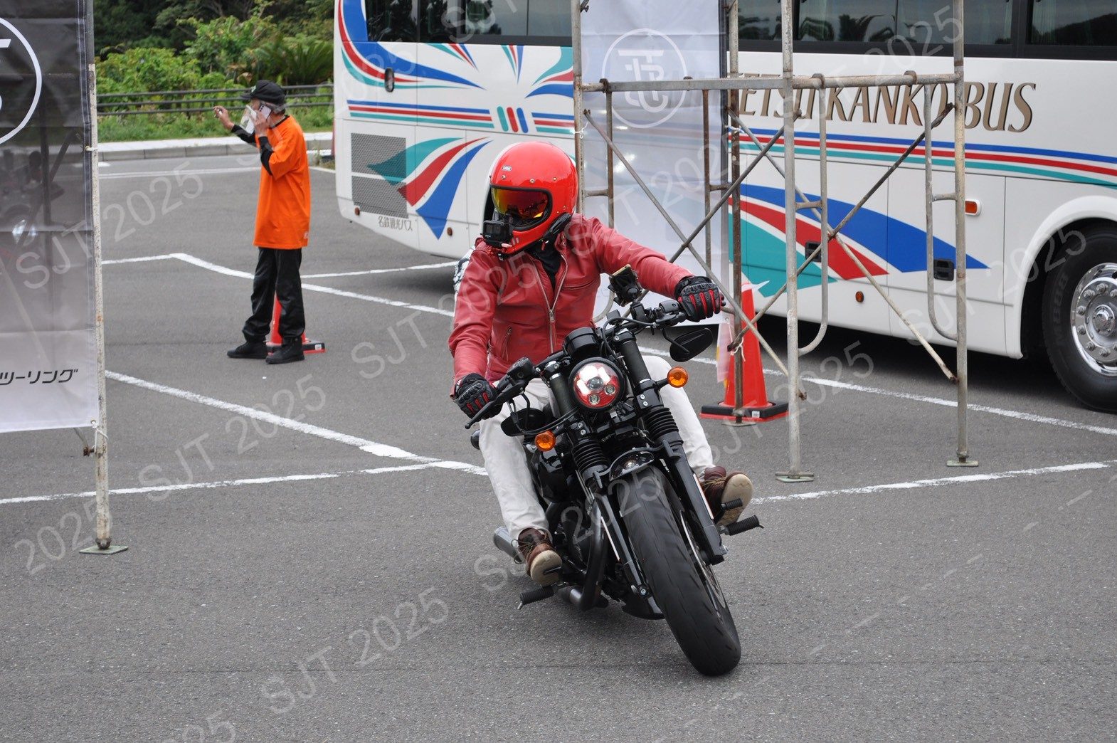 ライダーたちの走行