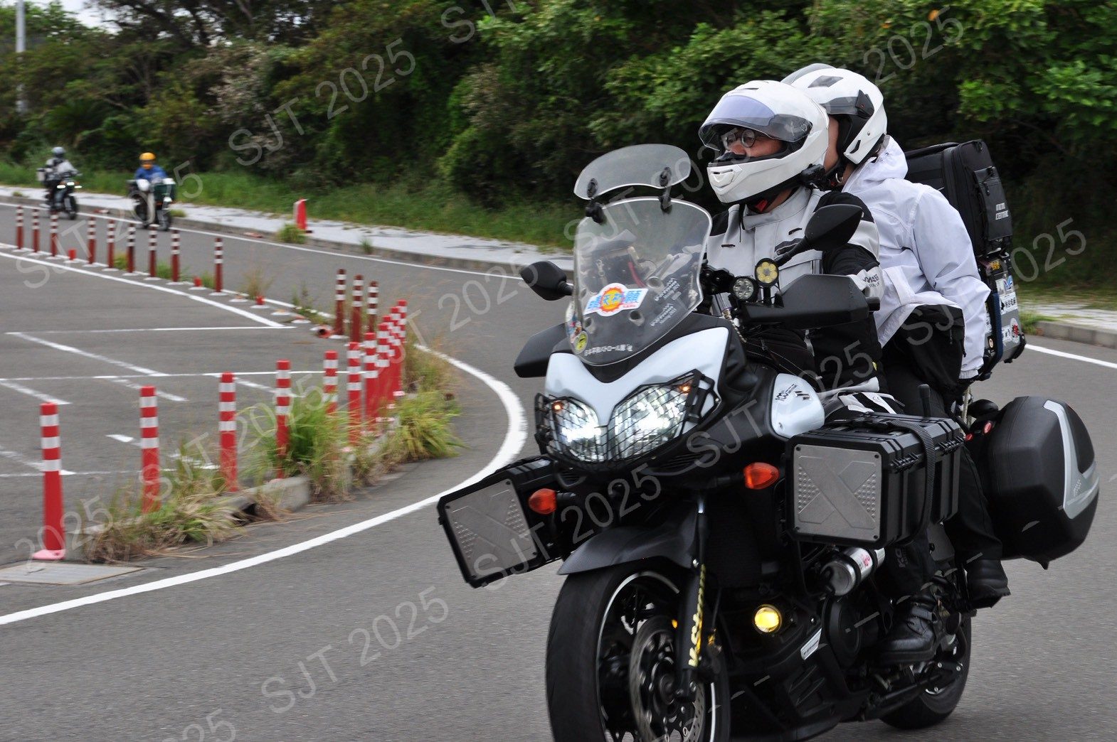 ライダーたちの走行