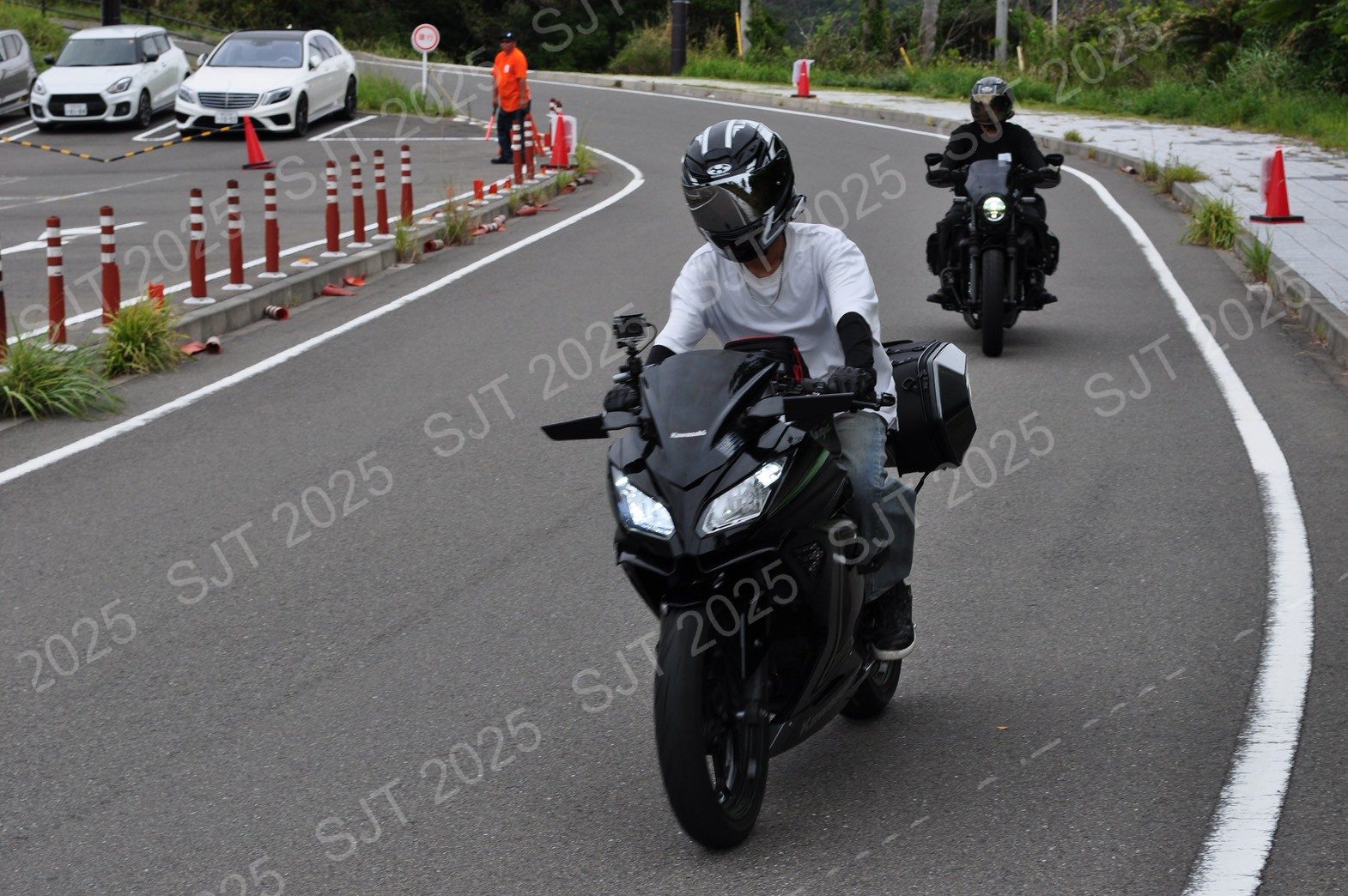 ライダーたちの走行