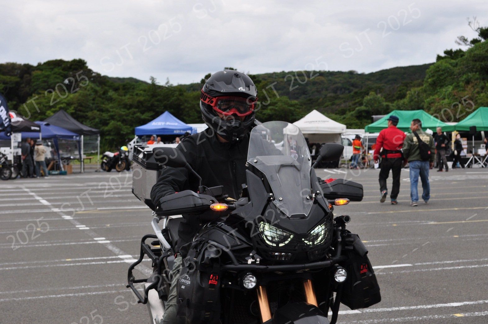 ライダーたちの走行
