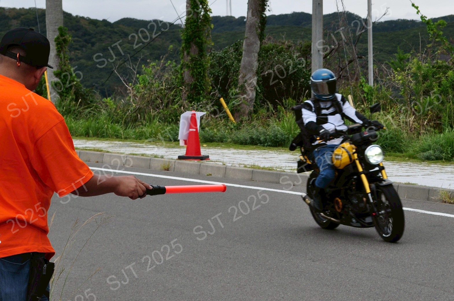 ライダーたちの走行