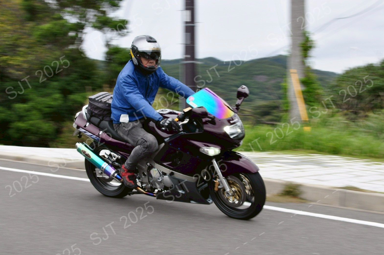 ライダーたちの走行
